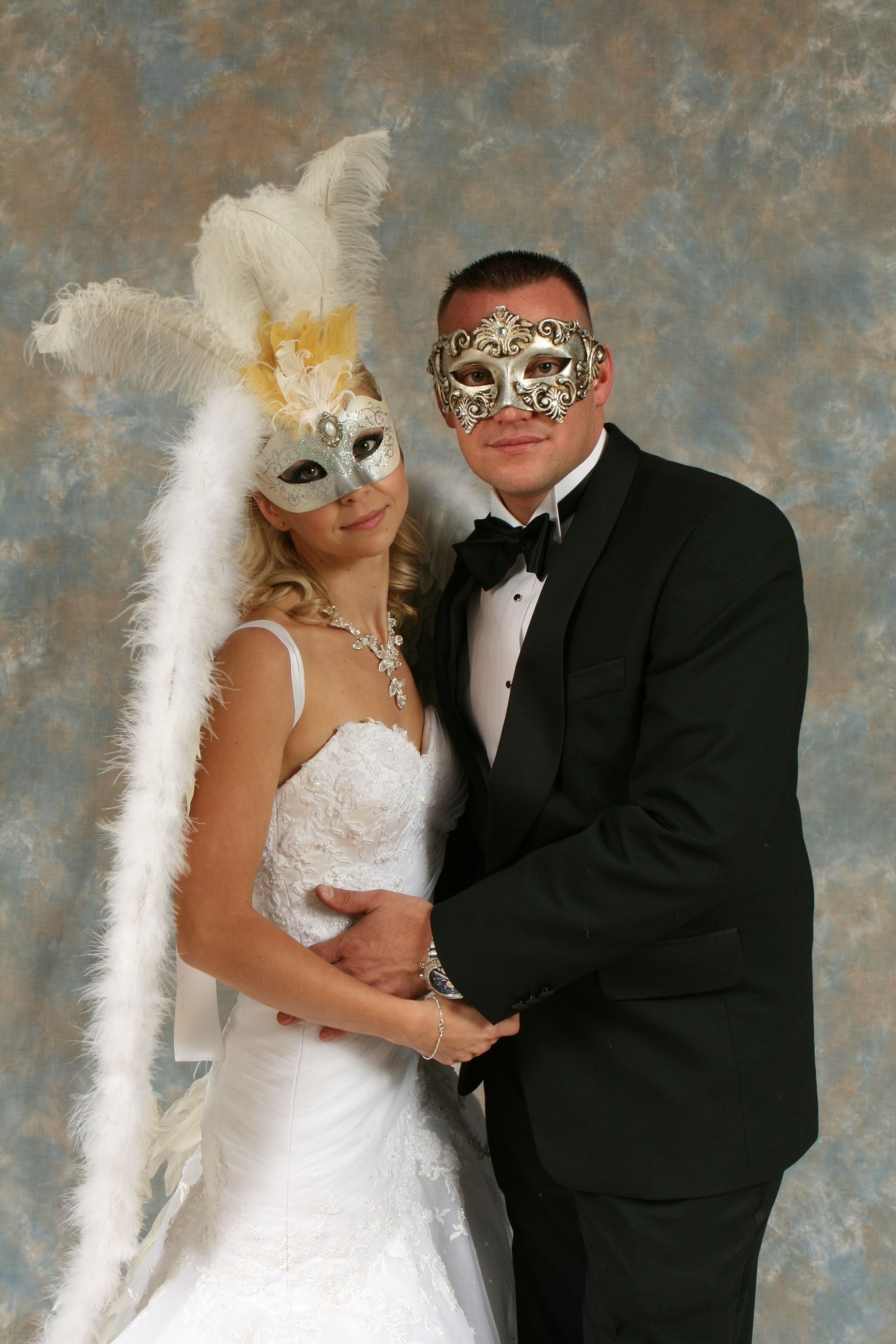 What a masquerade photographer should provide